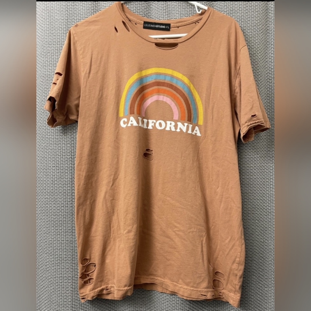 VICI Distressed California Tee